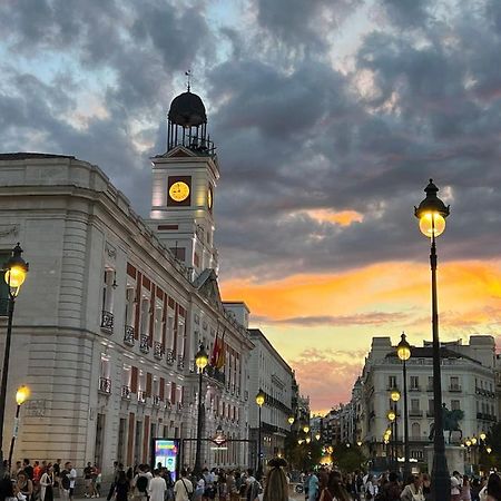 Apartamento En Centro De Madrid Eksteriør billede